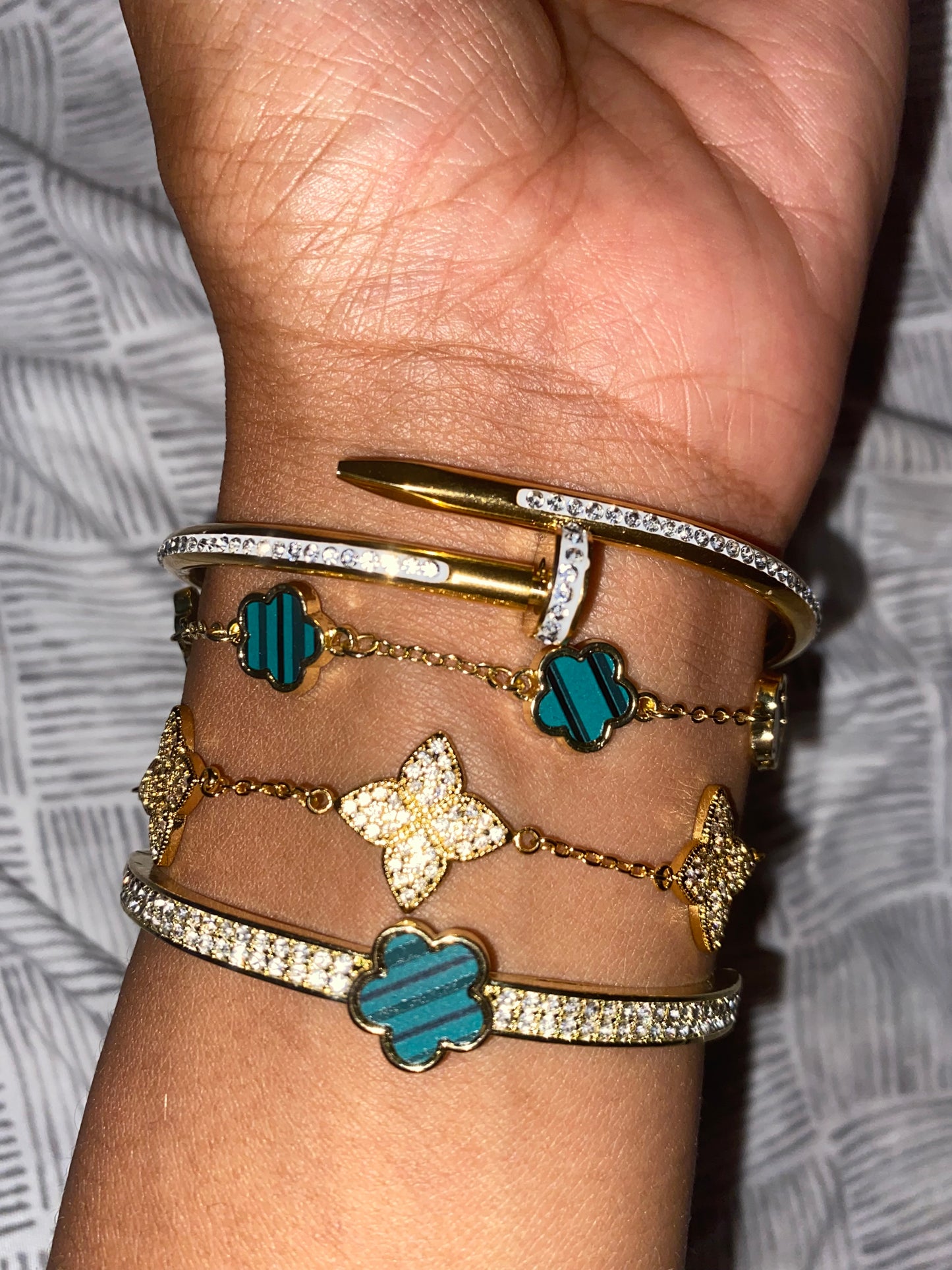 Green clover stack