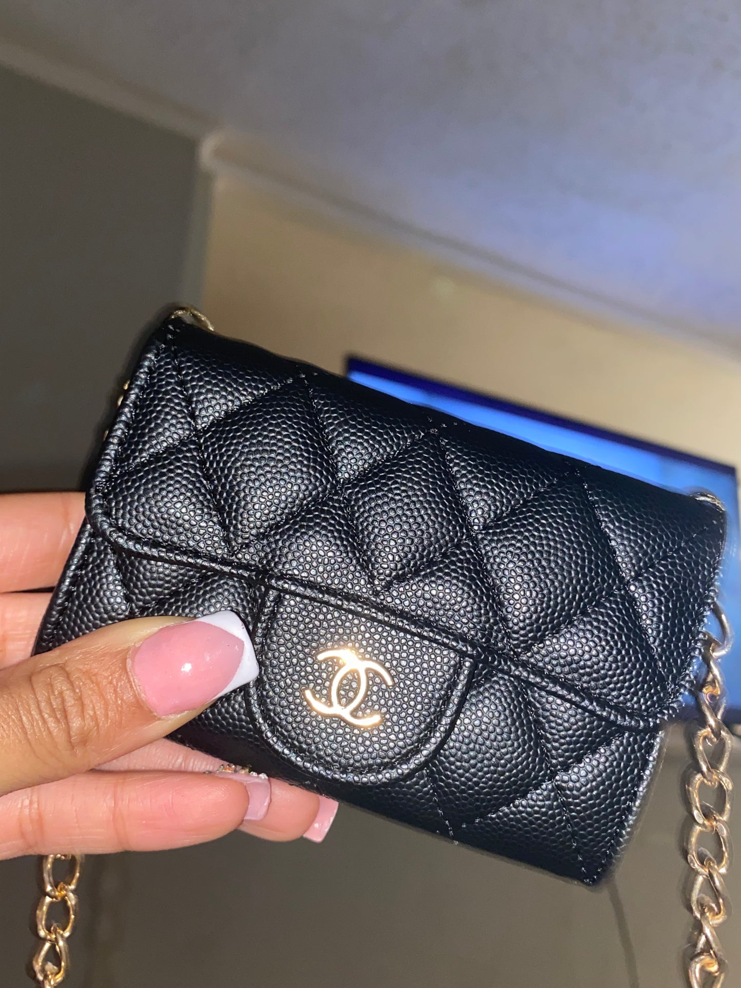 Black Quilted Mini Chain Crossbody – Designer Inspired