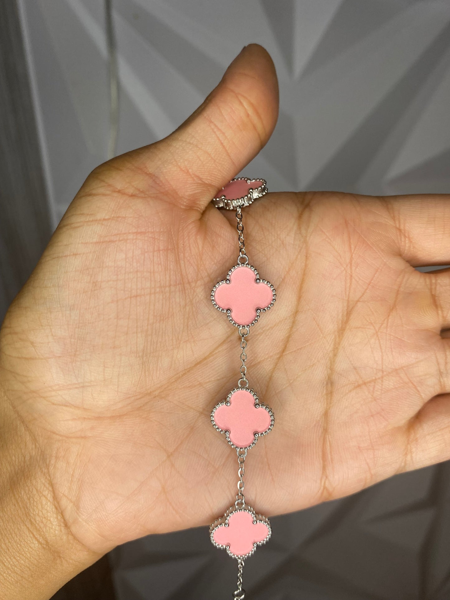 Glitter pink sliver clover bracelet