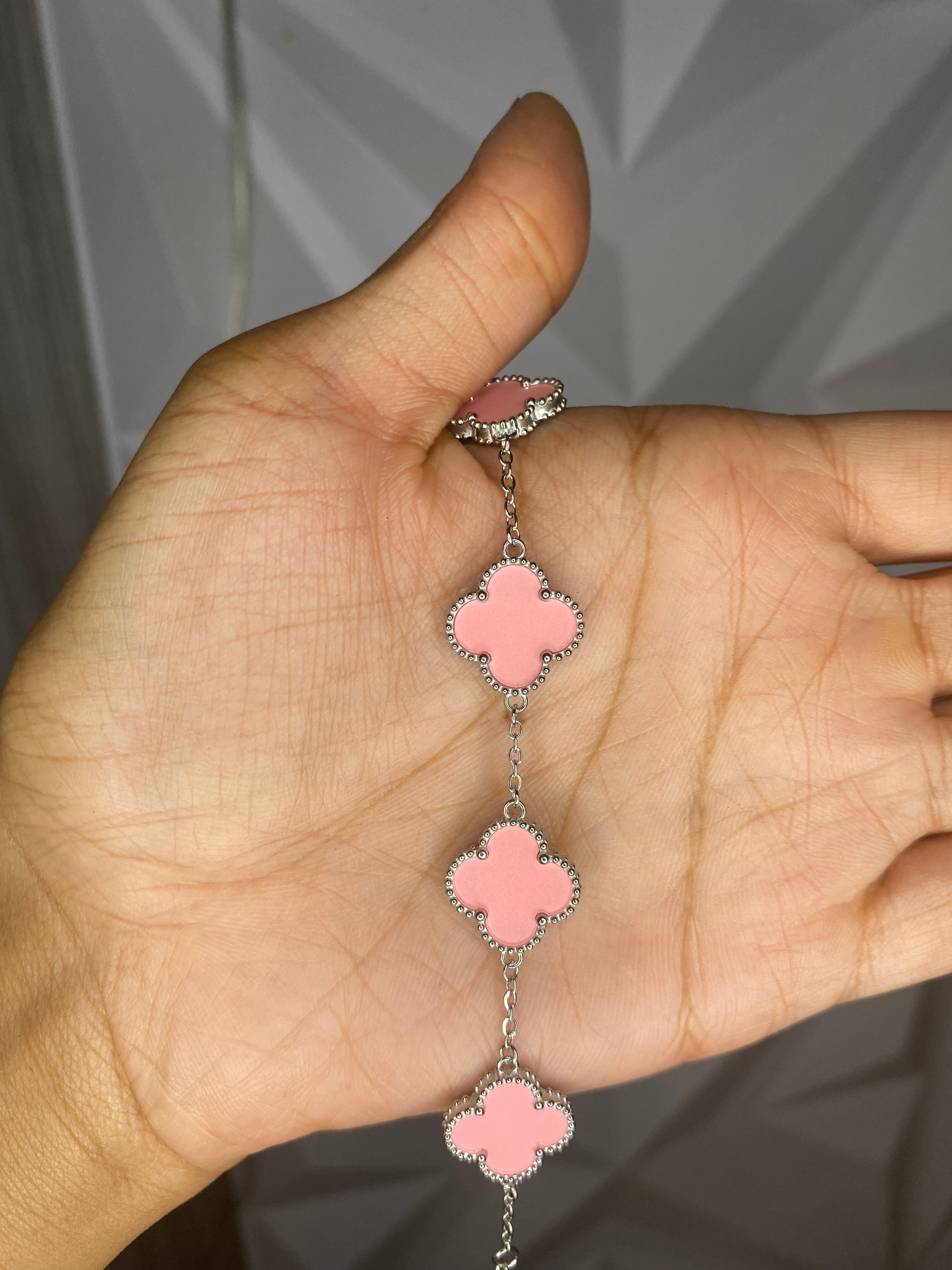 Glitter pink sliver clover bracelet