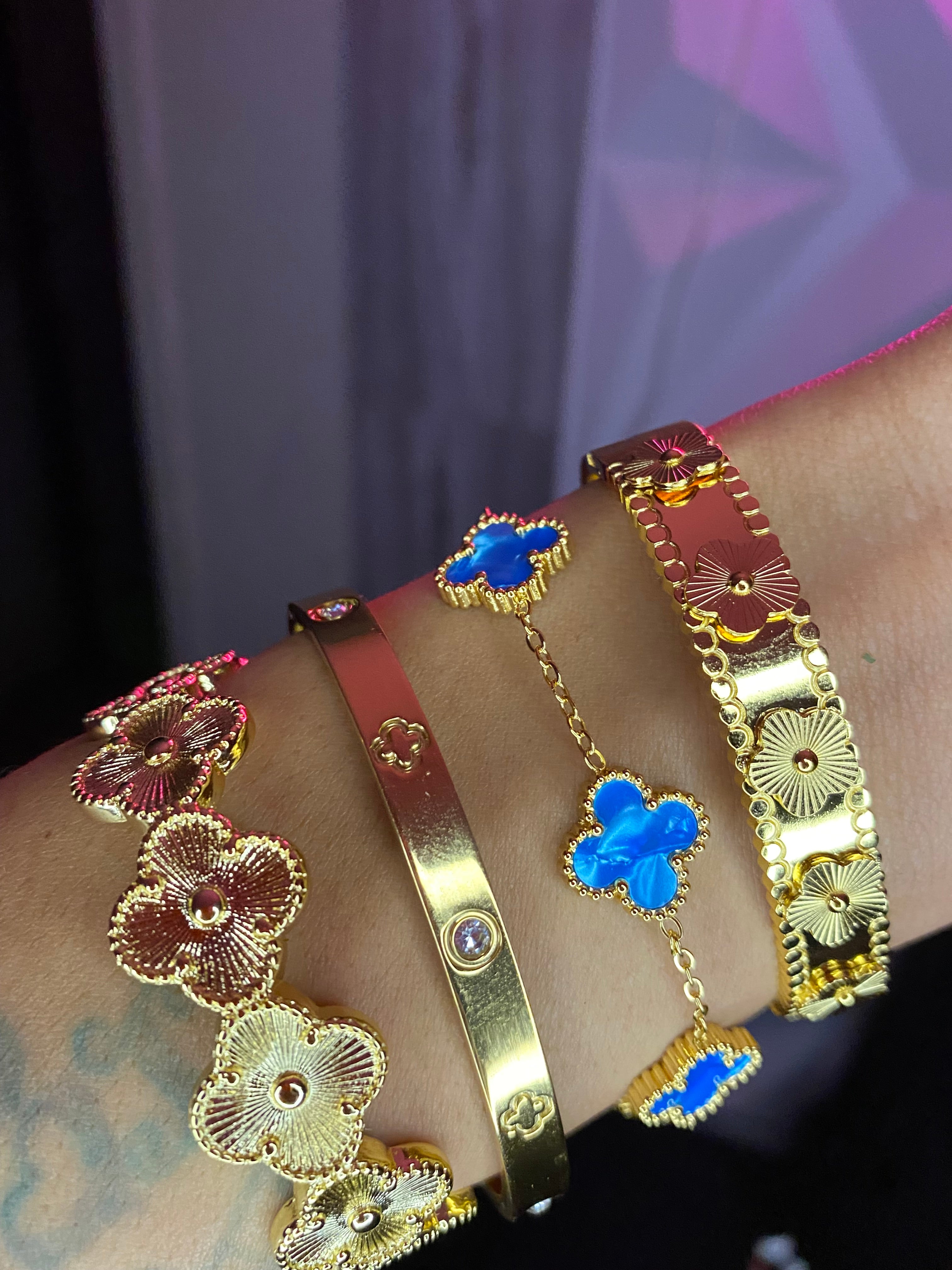 Golden Luxe Clover Bracelet Set (4-Piece Stack)