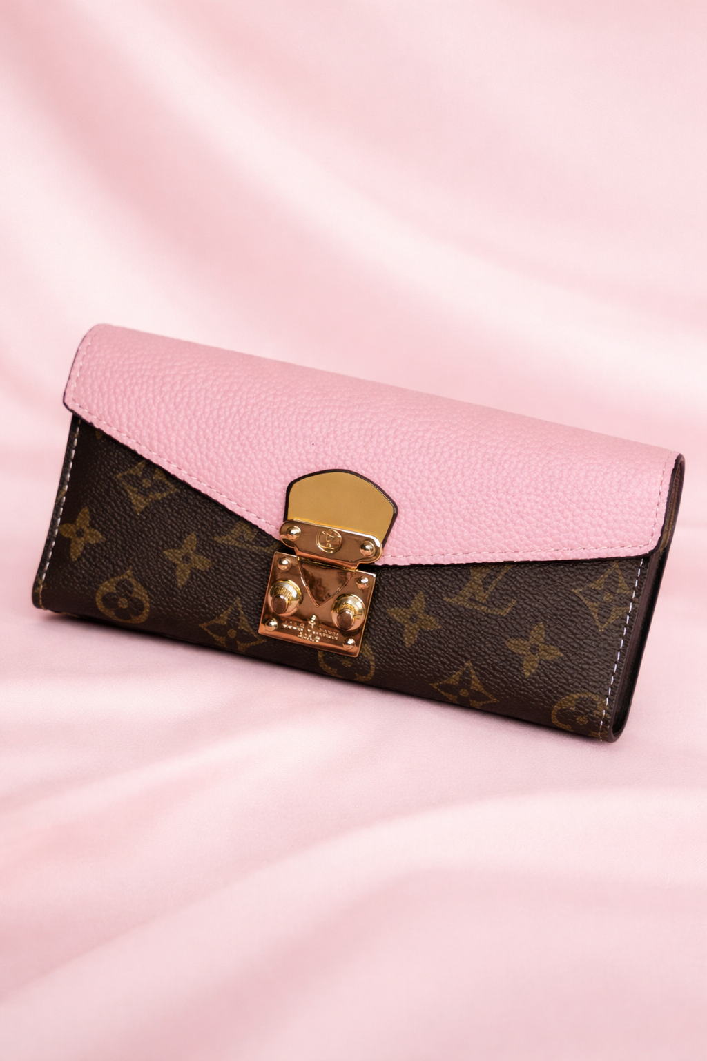 Pink LV clutch luxury inspired