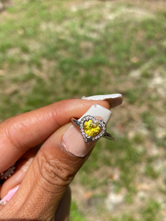 Yellow heart ring